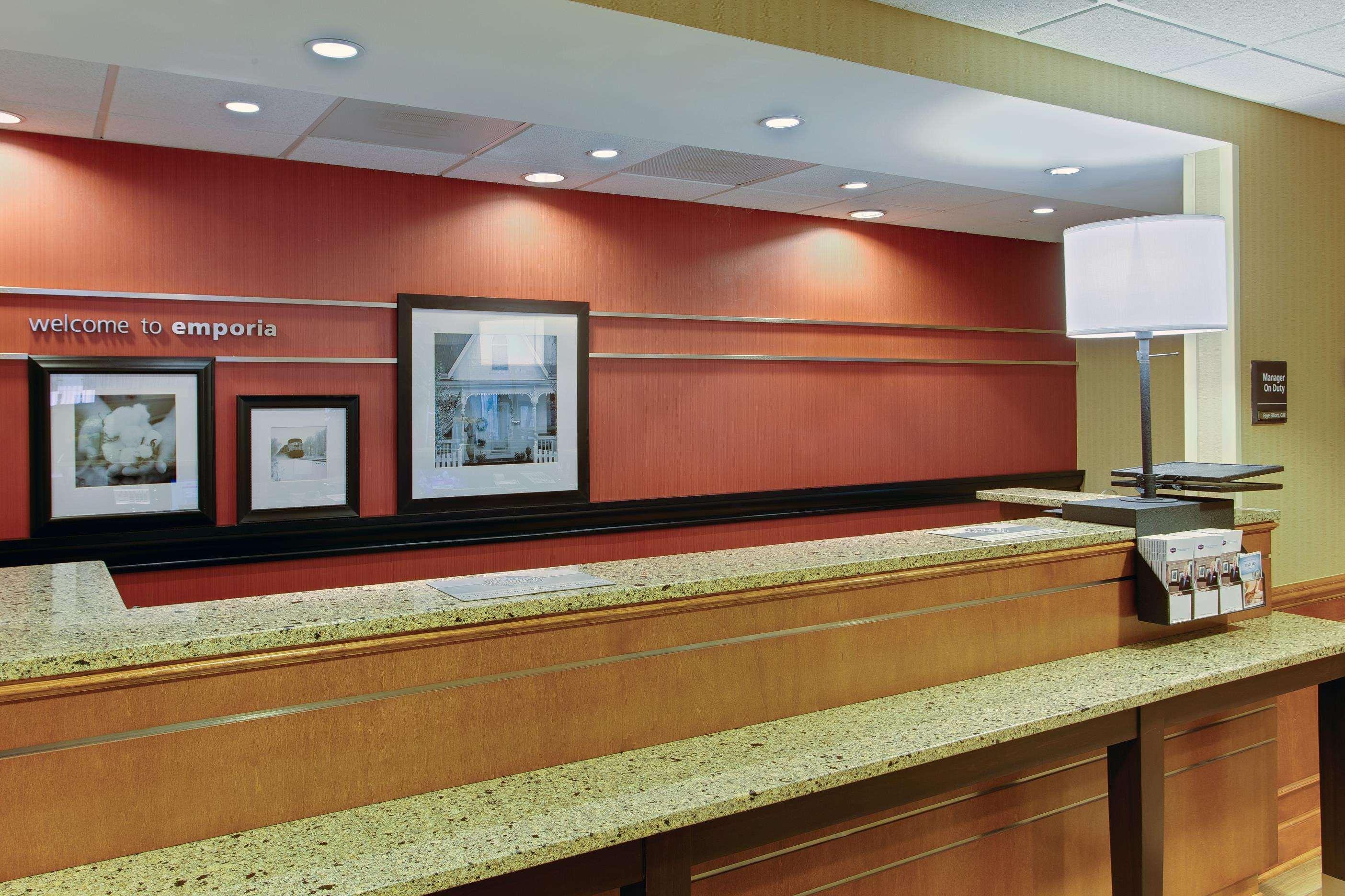 Hampton Inn Emporia Eksteriør bilde
