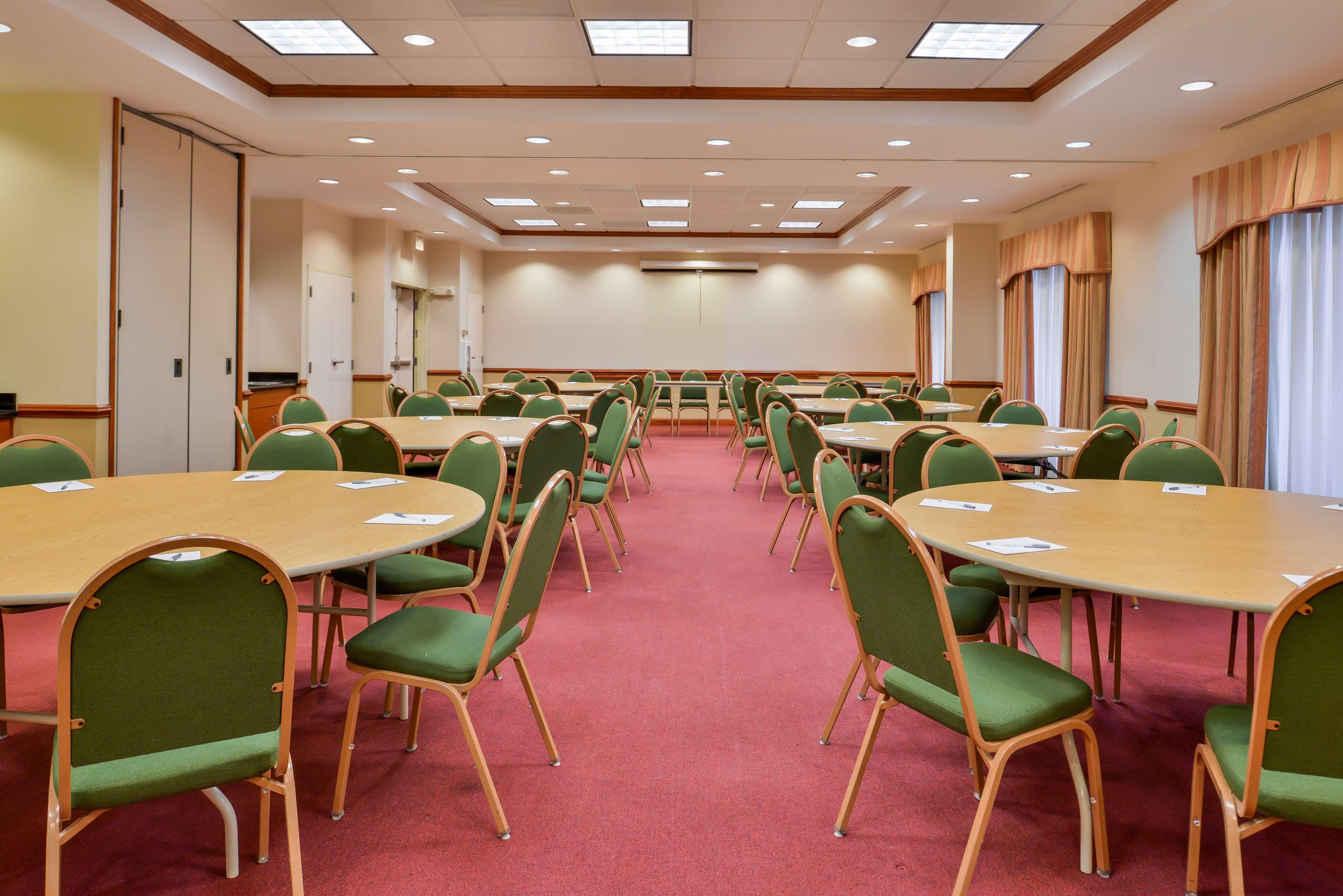 Hampton Inn Emporia Eksteriør bilde